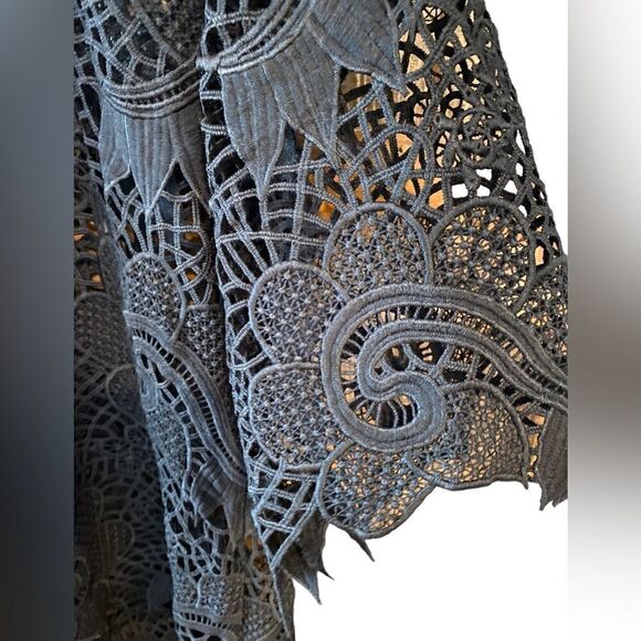 Helen’s Heart L Black Crochet Sheer Lace Flared Sleeve 1 Button Classic Jacket - Picture 5 of 8